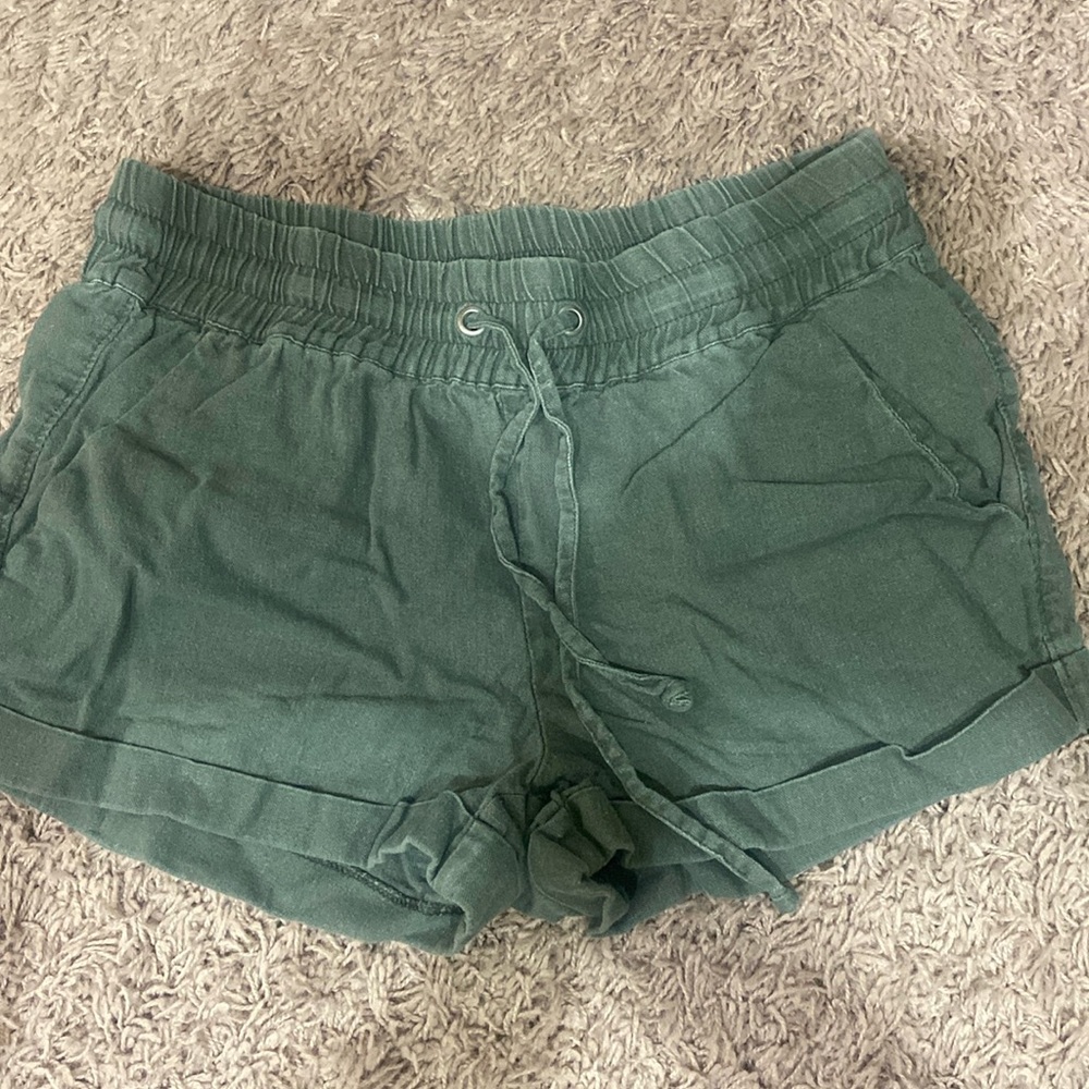 Pull on shorts